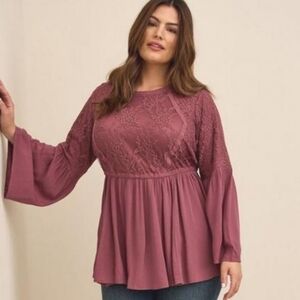 Torrid Peplum Bell Sleeve Top Size 6X Stretch Lace Knit Bodice Fairycore Tunic
